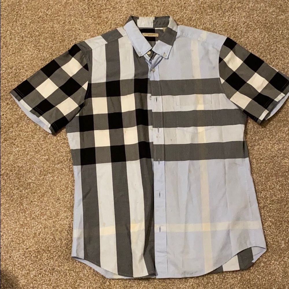 Short sleeve Burberry Button Up